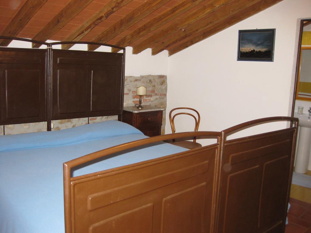 Agriturismo Bronzivalle ريوتورتو الغرفة الصورة